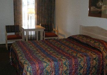 Rodeway Inn Whites City מראה חיצוני תמונה