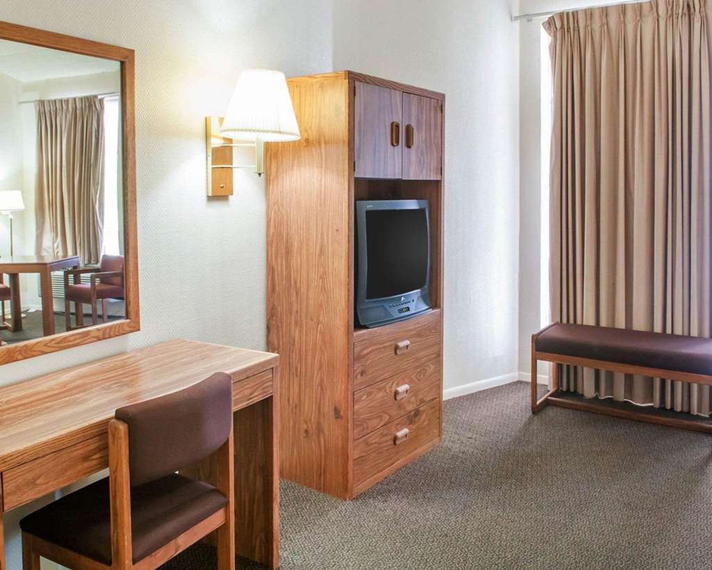 Rodeway Inn Whites City חדר תמונה